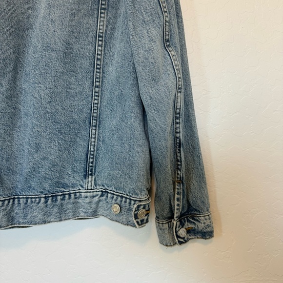 H&M Denim Jacket - Picture 5 of 6